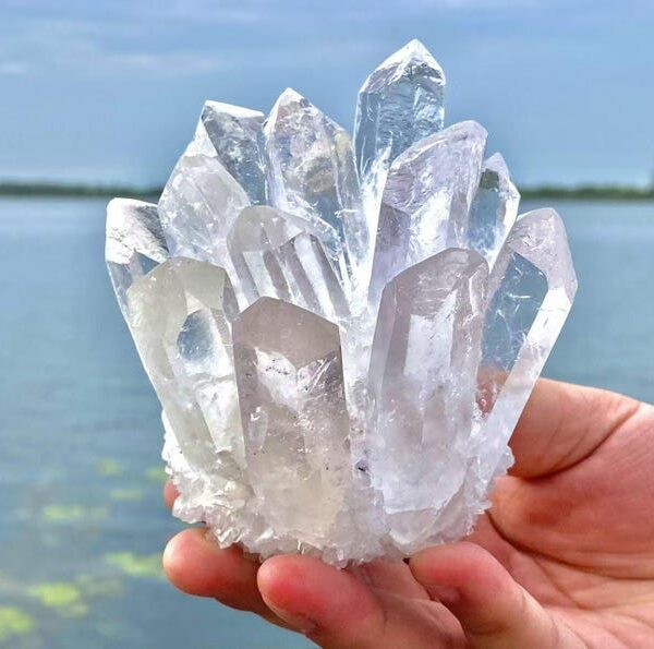 Clear Quartz Family Crystal (1Kg)